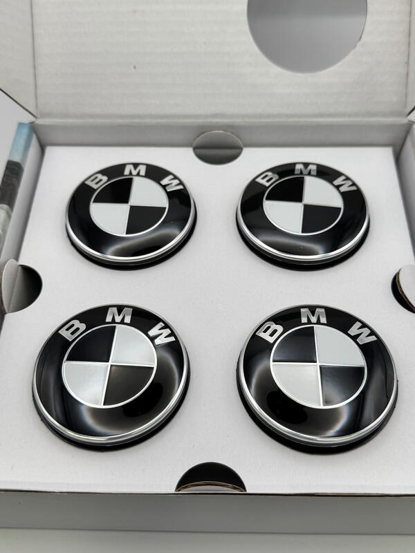 BMW Black and White floating center cap